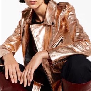 ZARA Woman METALLIC ROSE GOLD LEATHER BIKER JACKET PINK ROSE GOLD